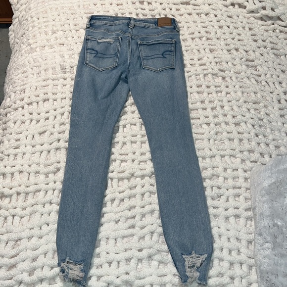 (6) American Eagle Ripped Skinny Jeans - Picture 6 of 7